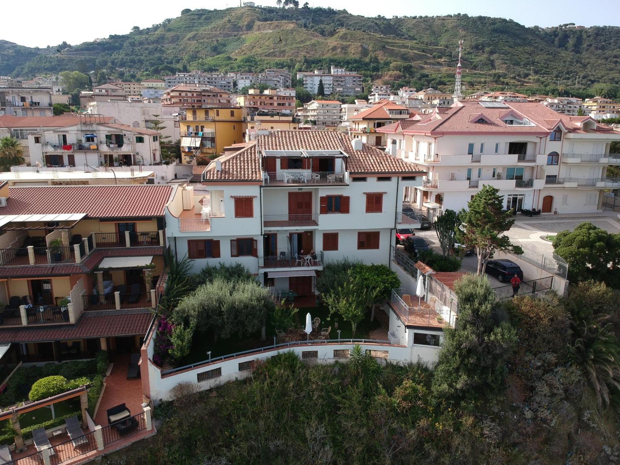 Caia Appartamenti Tropea Exterior foto